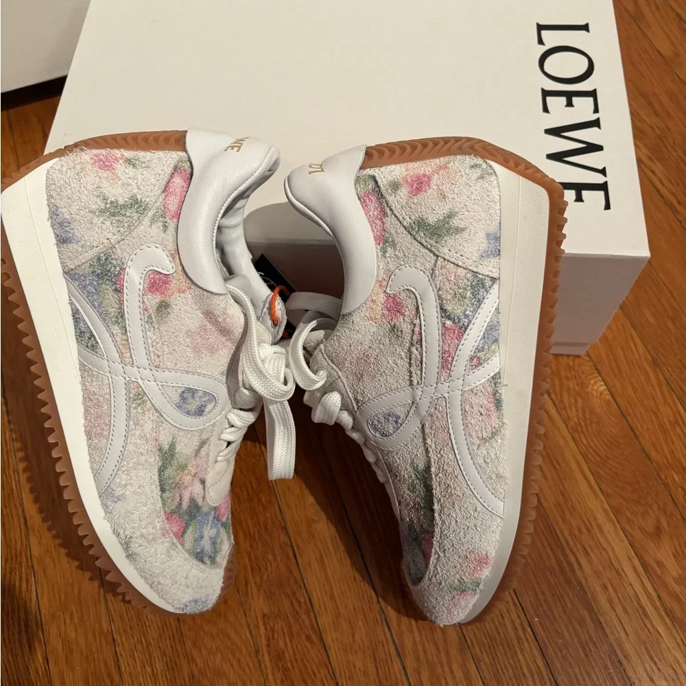 NWT LOEWE Authentic Sneakers 37 white/Pink Multicolorlor - Picture 6 of 17